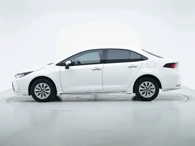 Toyota Corolla — Фото автомобиля 4