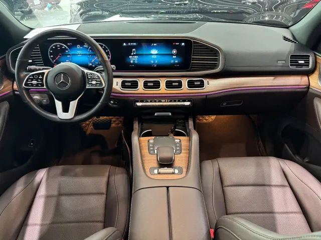 Mercedes-Benz Mercedes-Benz GLS — Фото автомобиля 9