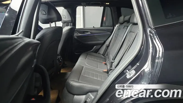BMW X3 xDrive 20i M Sport — Фото автомобиля 11