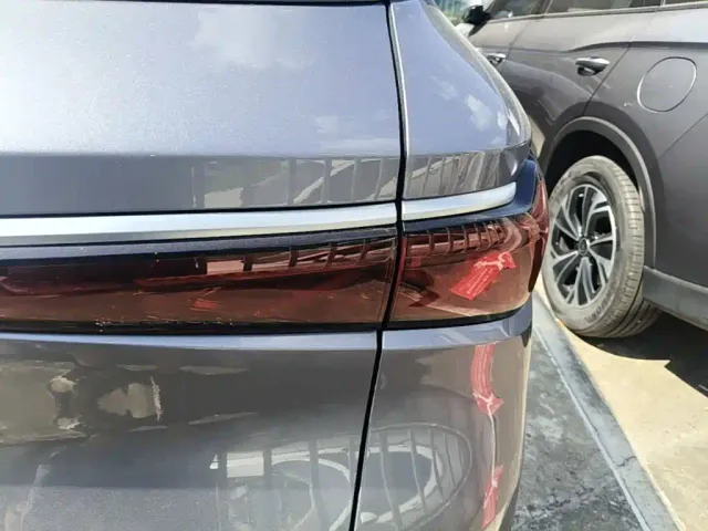 BYD Yuan PLUS — Фото автомобиля 7