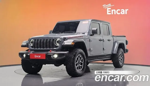 Фотография автомобиля — Jeep Gladiator