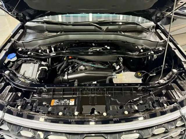 Ford Explorer — Фото автомобиля 8