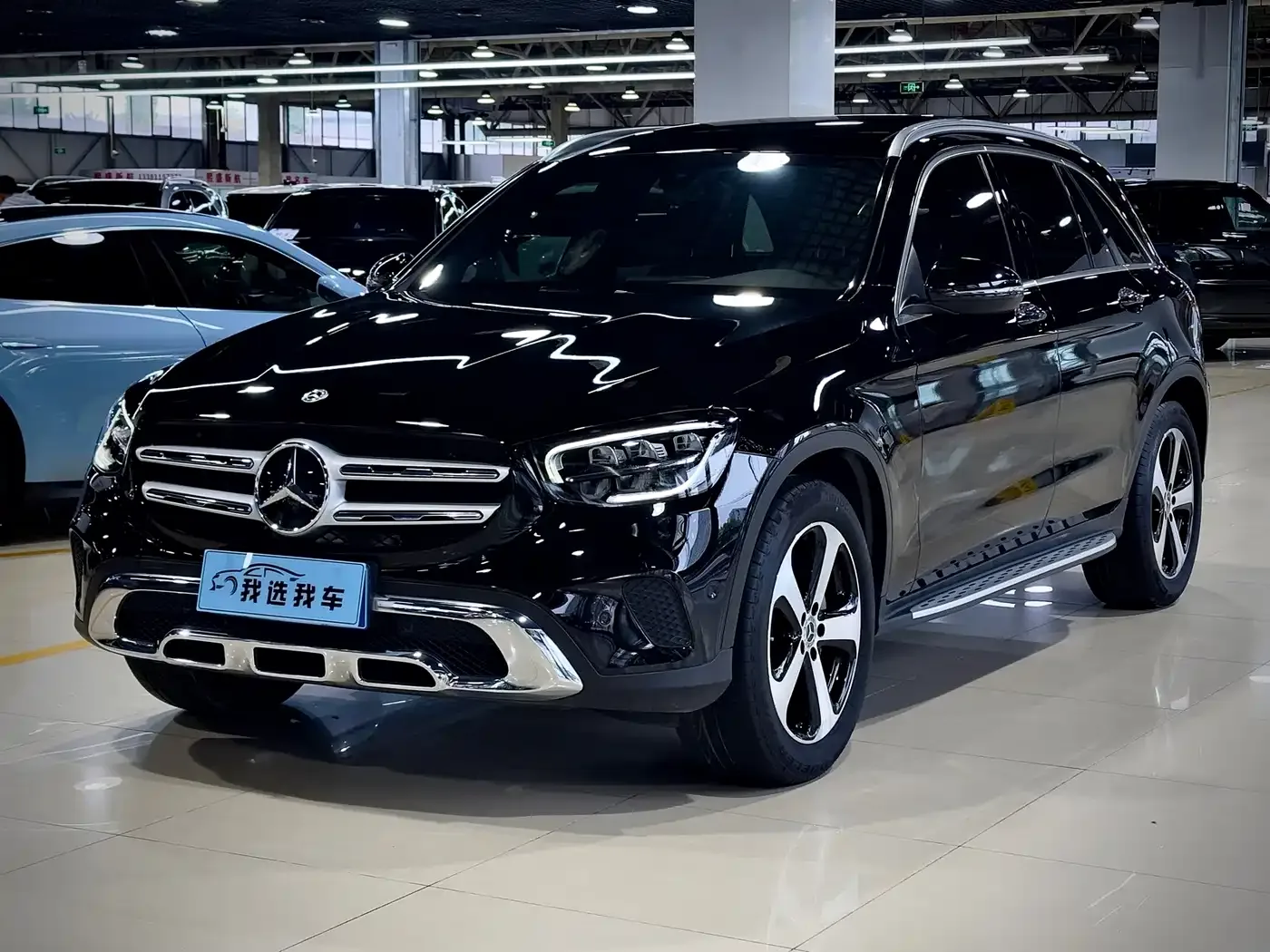 Фотография автомобиля — Mercedes-Benz GLC-Class