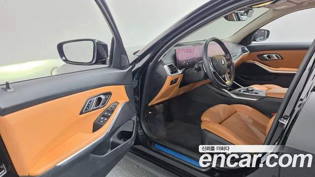 BMW 3 Series G20 — Фото автомобиля 10