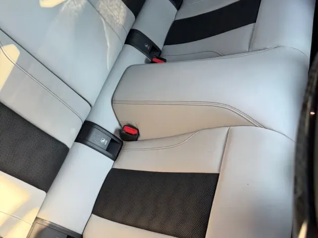 BMW M4 — Фото автомобиля 5