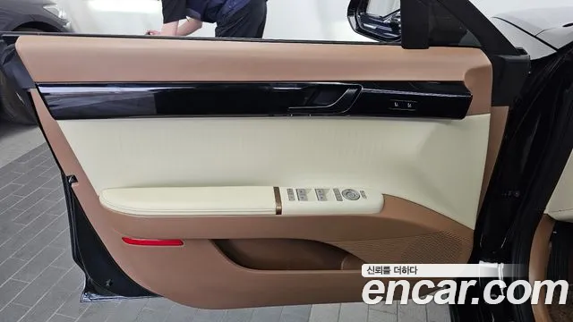 Hyundai Grandeur GN7 — Фото автомобиля 13