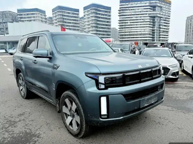 BAIC BJ60 Thunder — Фото автомобиля 3