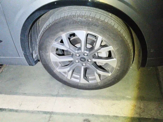 Ford Edge — Фото автомобиля 8