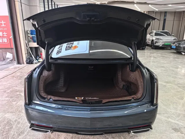 Cadillac CT6 — Фото автомобиля 8