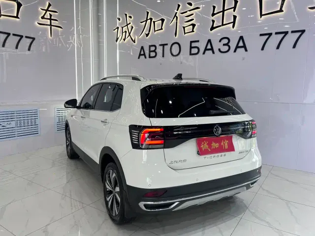 Volkswagen T-Cross — Фото автомобиля 6