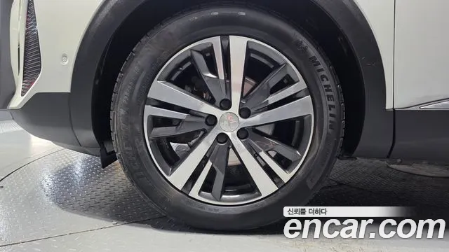 Peugeot 3008 2nd Gen — Фото автомобиля 5