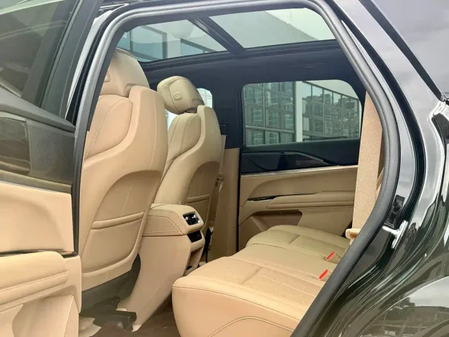 Cadillac XT5 — Фото автомобиля 7