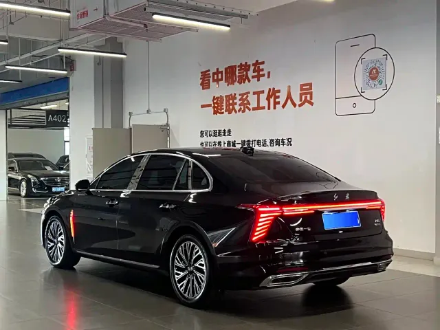 Hongqi H5 — Фото автомобиля 9