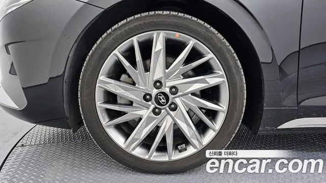 Hyundai Grandeur Новый Grandeur IG — Фото автомобиля 5