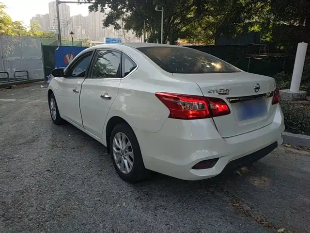 Nissan Sylphy — Фото автомобиля 4