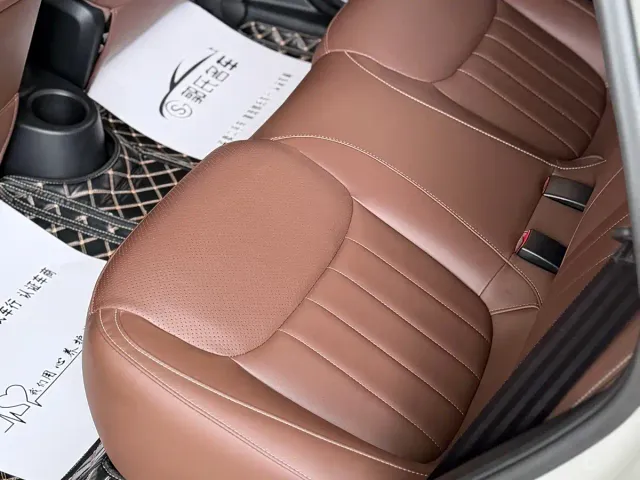 Wuling Bingo — Фото автомобиля 11