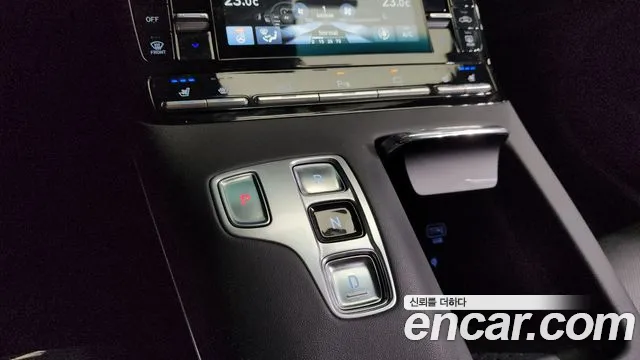Hyundai Grandeur Новый Grandeur IG — Фото автомобиля 6
