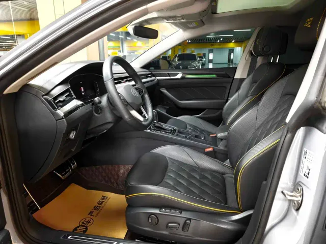 Volkswagen CC — Фото автомобиля 10