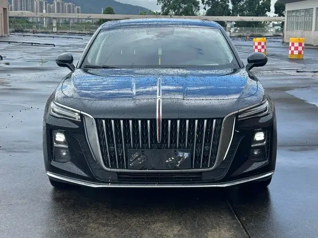 Hongqi H5 — Фото автомобиля 2