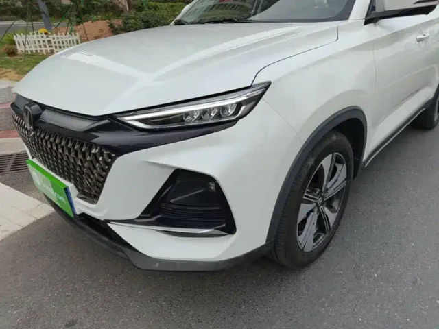 Changan X7 Plus — Фото автомобиля 23