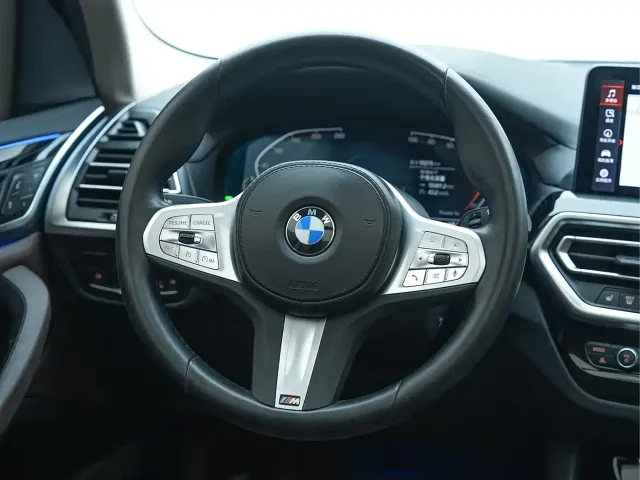 BMW X3 — Фото автомобиля 24