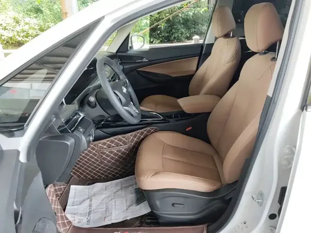 Buick Buick GL6 2021 323T Mild Hybrid Connected Luxury — Фото автомобиля 14