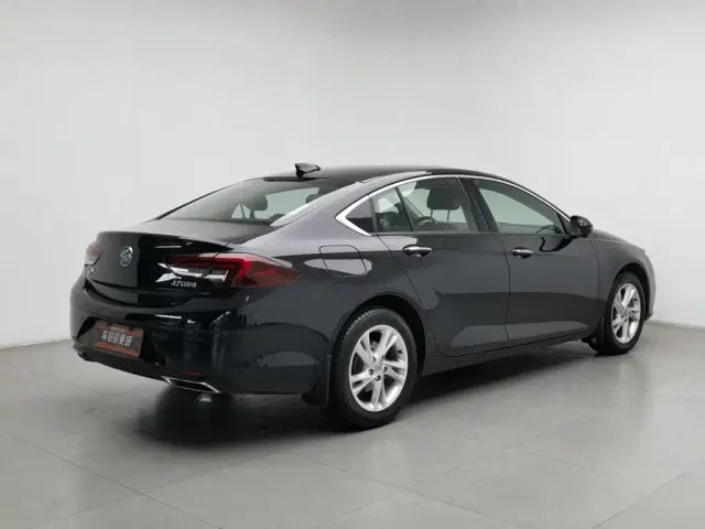 Buick Regal — Фото автомобиля 2