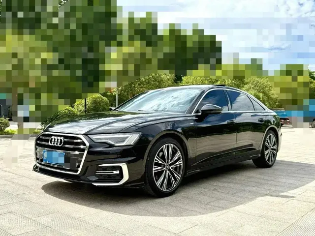 Фотография автомобиля — Audi A6L
