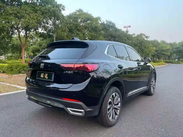 Buick Envision S — Фото автомобиля 8