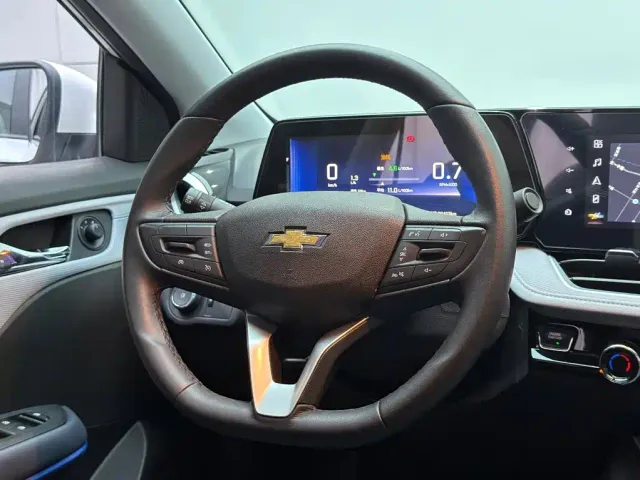 Chevrolet Monza — Фото автомобиля 12