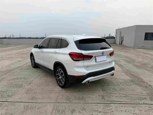 BMW X1 — Фото автомобиля 7