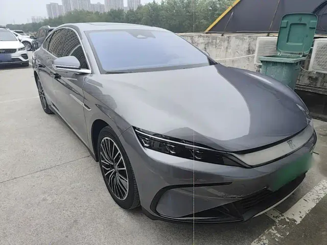 BYD Han 2024 EV Glory Edition 506KM FWD Premium — Фото автомобиля 3
