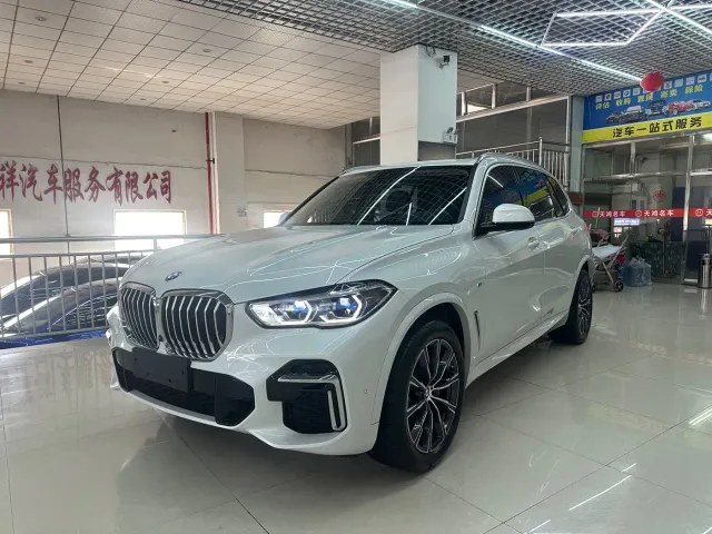 BMW X5 — Фото автомобиля 2