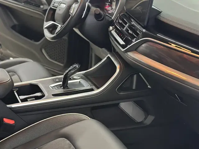 Haval H6 — Фото автомобиля 6