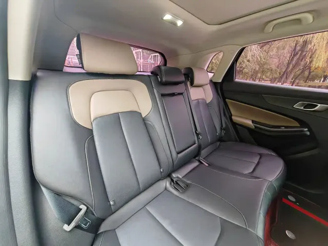 Changan CS55 Plus — Фото автомобиля 9