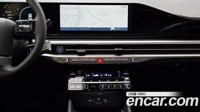 Hyundai Grandeur Grandeur (GN7) 2.5 Бензин 2WD — Фото автомобиля 12