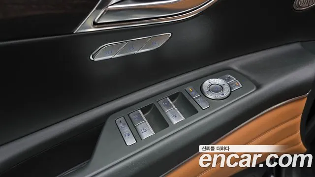 Genesis GV80 — Фото автомобиля 27