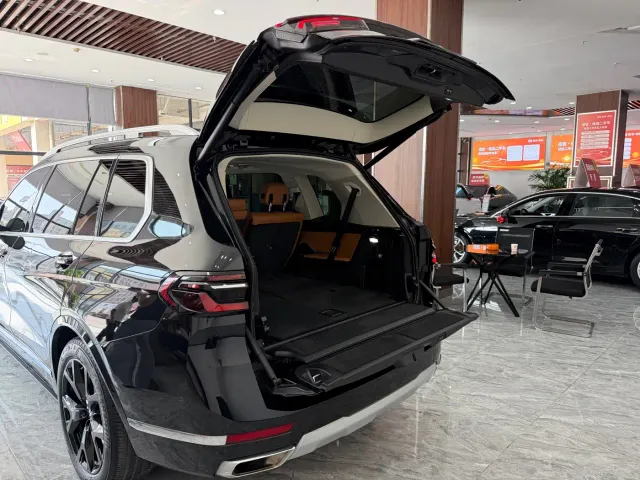 BMW X7 — Фото автомобиля 6