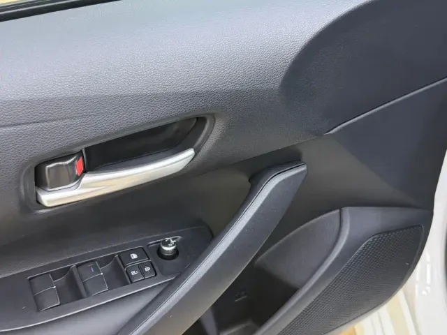 Toyota Corolla — Фото автомобиля 11
