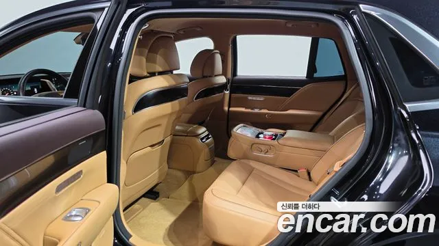 Genesis G90 RS4 — Фото автомобиля 11
