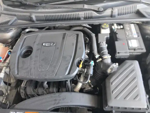 Geely Emgrand — Фото автомобиля 10