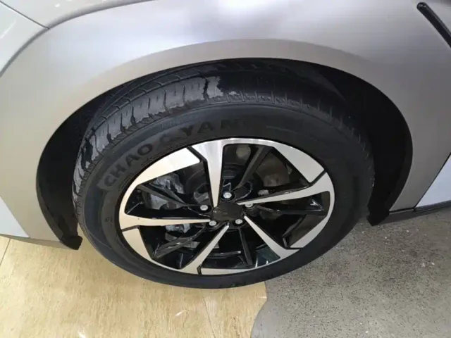 GAC Aion Y — Фото автомобиля 24