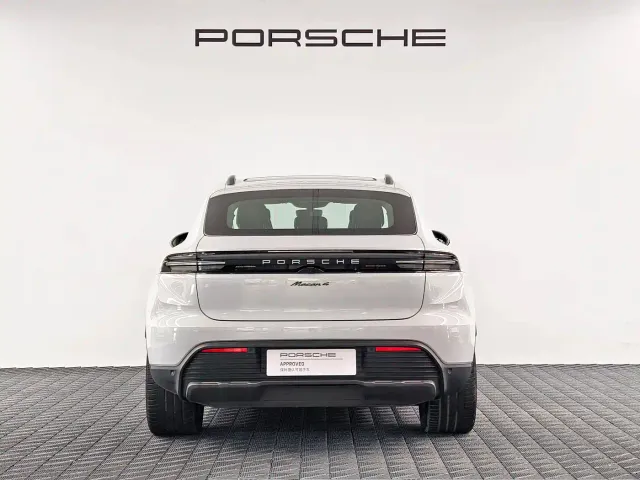 Porsche Macan EV — Фото автомобиля 6