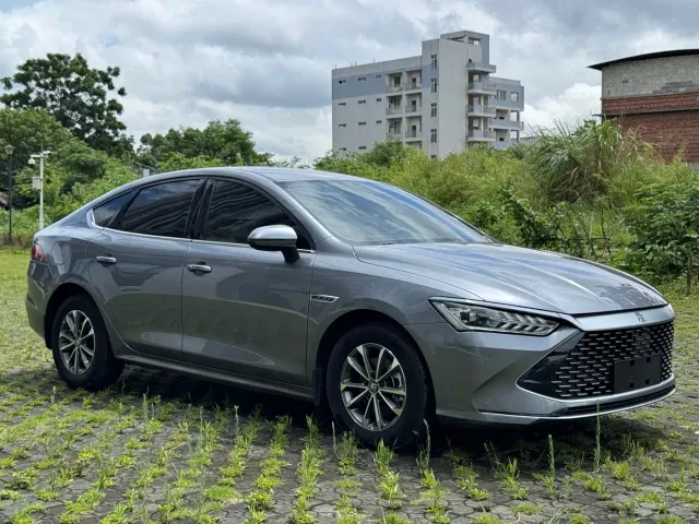 BYD Qin PLUS — Фото автомобиля 3