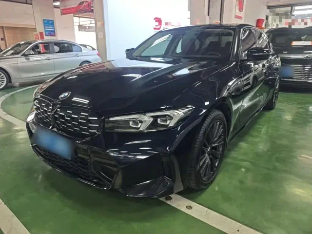 Фотография автомобиля — BMW 3 Series