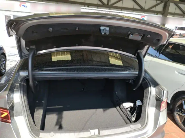 BYD Qin PLUS — Фото автомобиля 18