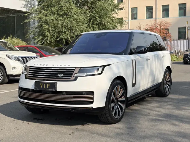 Фотография автомобиля — Land Rover Range Rover