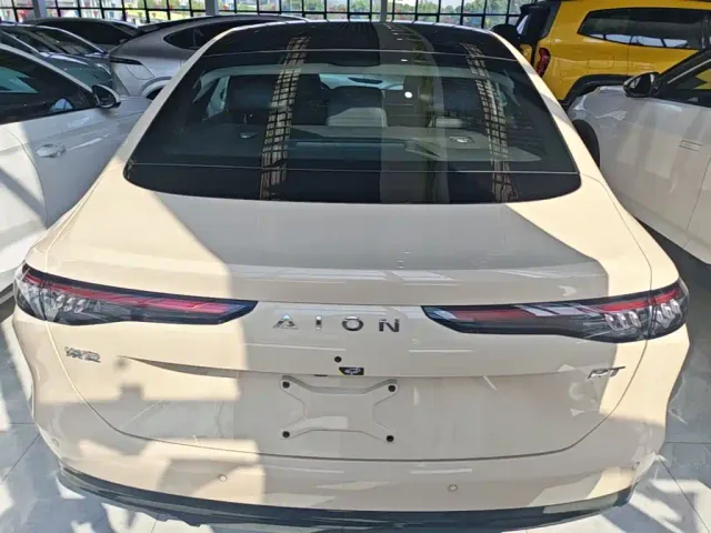 GAC Aion RT — Фото автомобиля 5