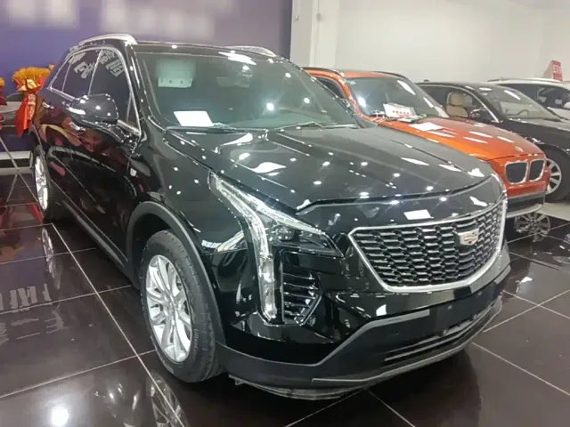Cadillac XT4 — Фото автомобиля 3