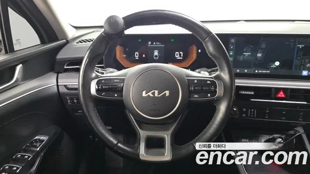 Kia K5 — Фото автомобиля 19